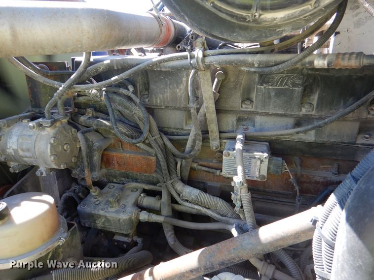 image for item DK3656 2005 Peterbilt 385  semi truck