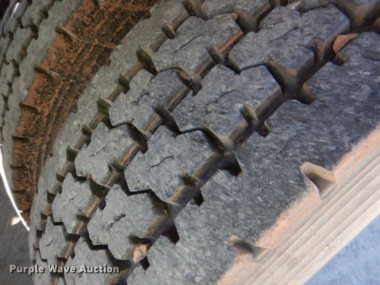 image for item DK3657 2007 Peterbilt 379  semi truck