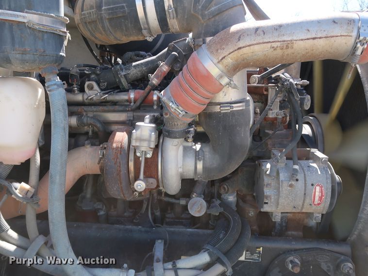 image for item DK3659 2005 Peterbilt 385  semi truck