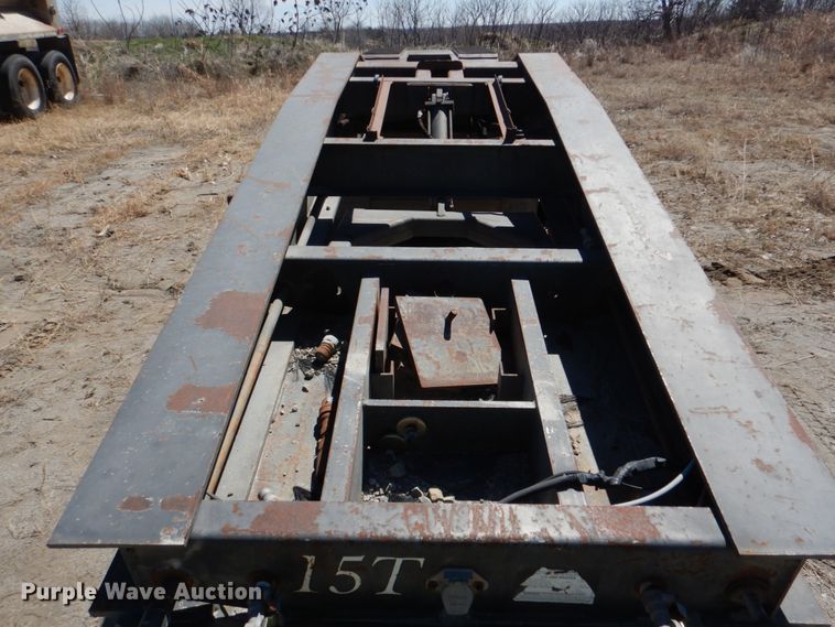 image for item DK3664 2002 Eager Beaver 50GSL  lowboy equipment trailer