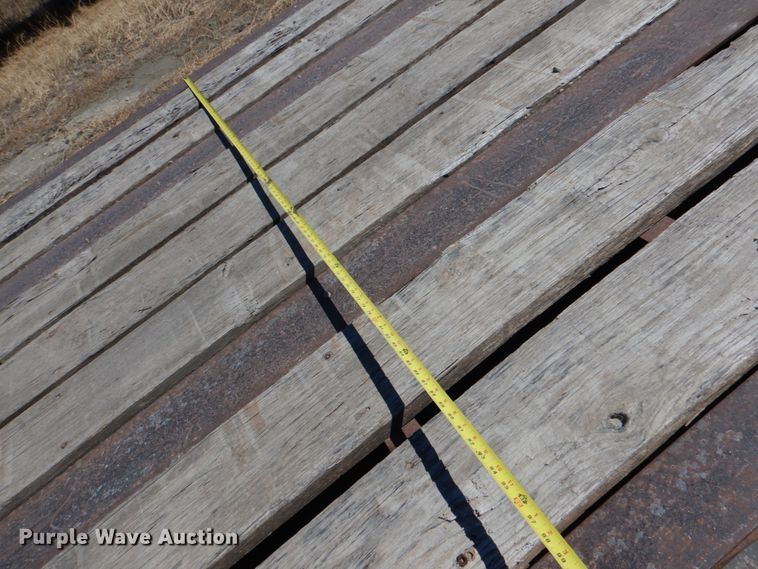 image for item DK3664 2002 Eager Beaver 50GSL  lowboy equipment trailer