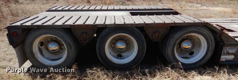 image for item DK3664 2002 Eager Beaver 50GSL  lowboy equipment trailer