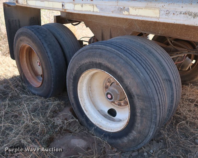 image for item DK3665 1996 Clement RKHS2824  end dump trailer