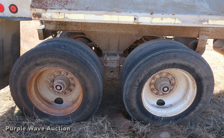 image for item DK3665 1996 Clement RKHS2824  end dump trailer