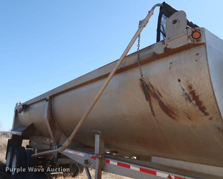 image for item DK3666 2000 Clement RKHS2825  end dump trailer