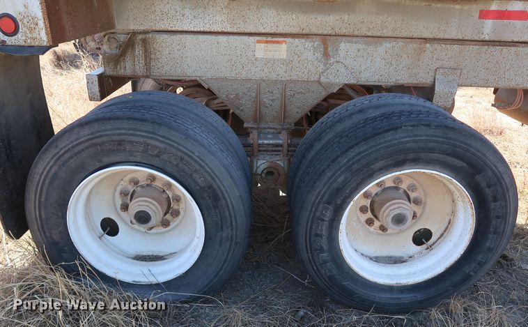 image for item DK3666 2000 Clement RKHS2825  end dump trailer