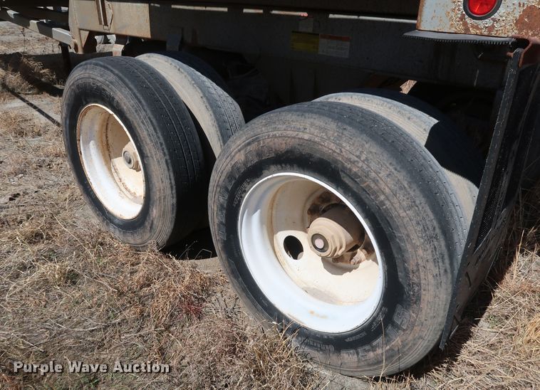 image for item DK3666 2000 Clement RKHS2825  end dump trailer