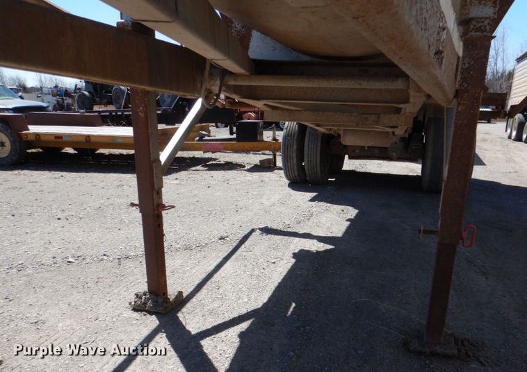 image for item DK3667 1996 Clement RKHS2824  end dump trailer