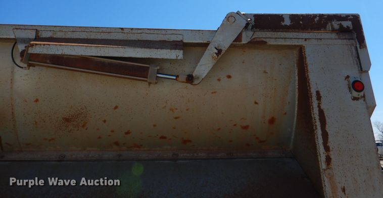 image for item DK3667 1996 Clement RKHS2824  end dump trailer