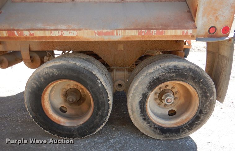 image for item DK3668 1995 Clement RKHS2824  end dump trailer