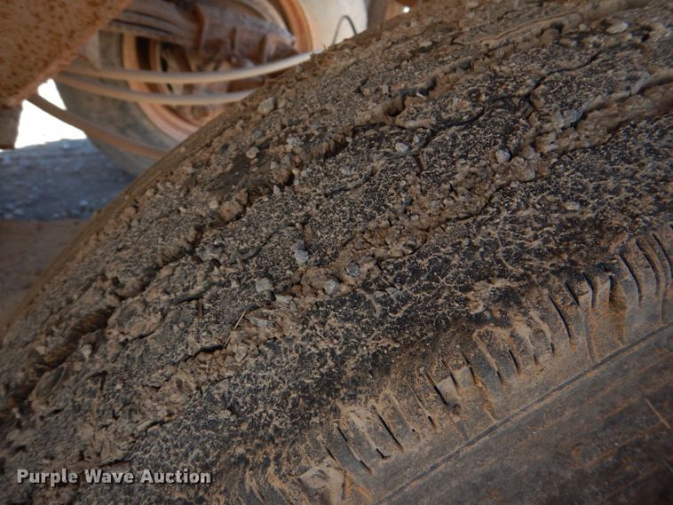 image for item DK3668 1995 Clement RKHS2824  end dump trailer