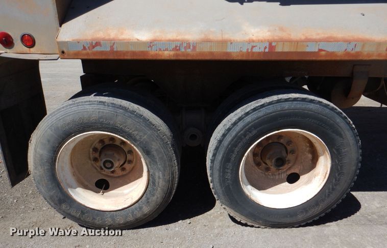 image for item DK3668 1995 Clement RKHS2824  end dump trailer