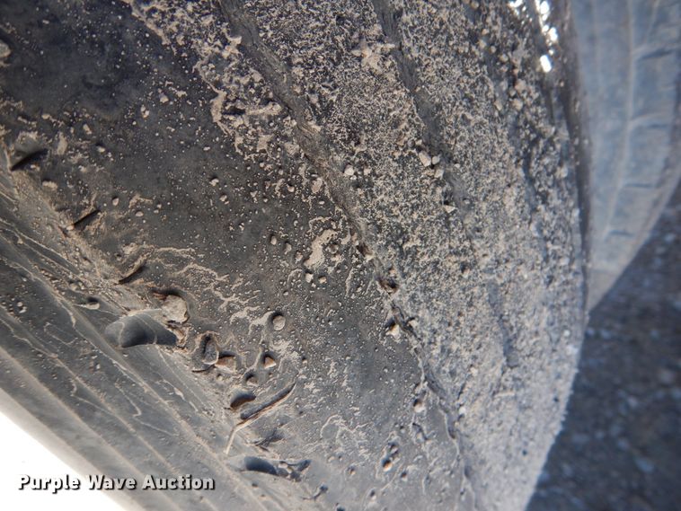 image for item DK3668 1995 Clement RKHS2824  end dump trailer