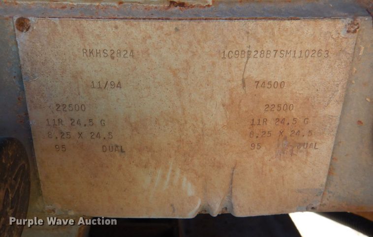 image for item DK3668 1995 Clement RKHS2824  end dump trailer