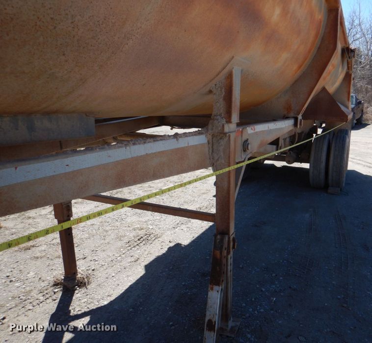 image for item DK3669 1995 Clement RKHS2824  end dump trailer