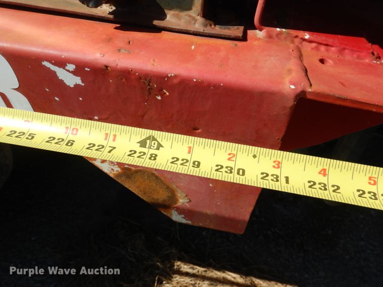 image for item DK3673 1985 Mack RD686S  fertilizer delivery truck