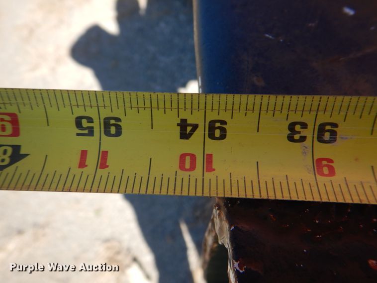 image for item DK3673 1985 Mack RD686S  fertilizer delivery truck