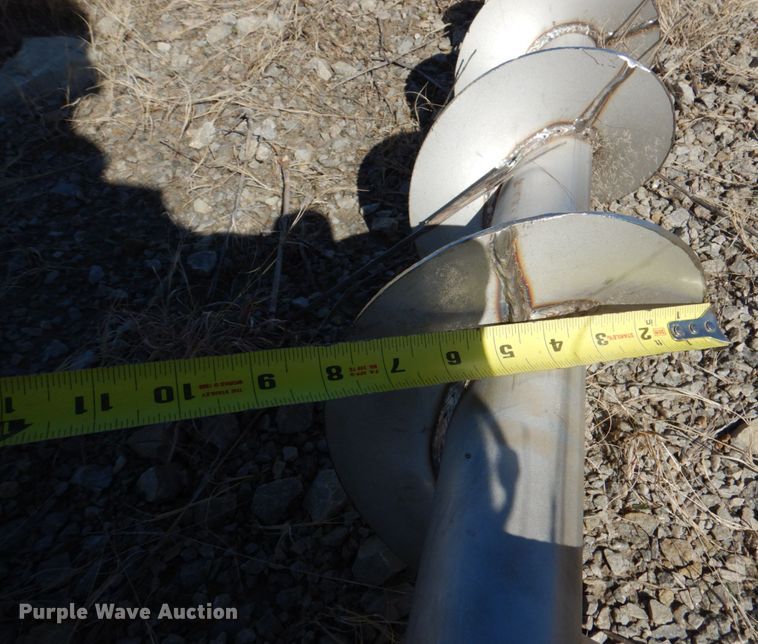 image for item DK3673 1985 Mack RD686S  fertilizer delivery truck