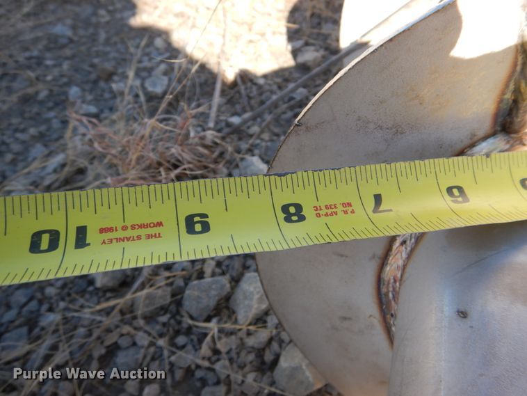 image for item DK3673 1985 Mack RD686S  fertilizer delivery truck