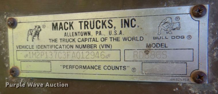 image for item DK3673 1985 Mack RD686S  fertilizer delivery truck