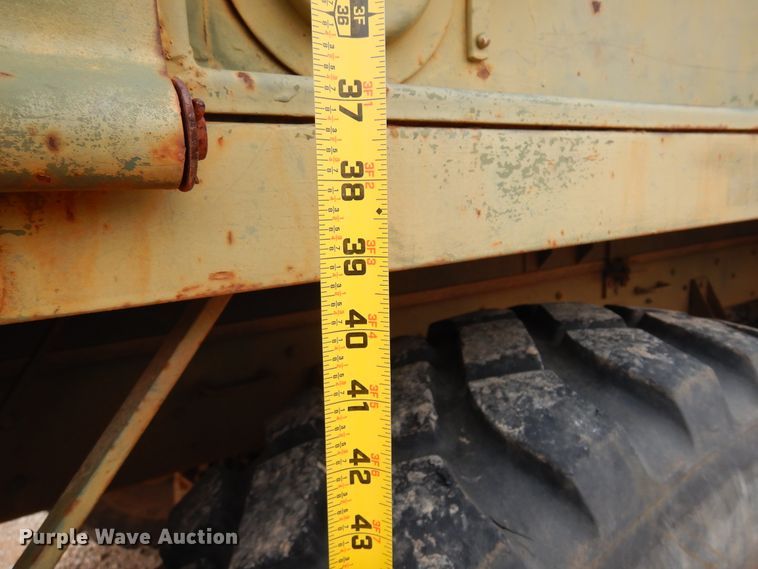 image for item DK4400 1984 Am General M923  flatbed truck