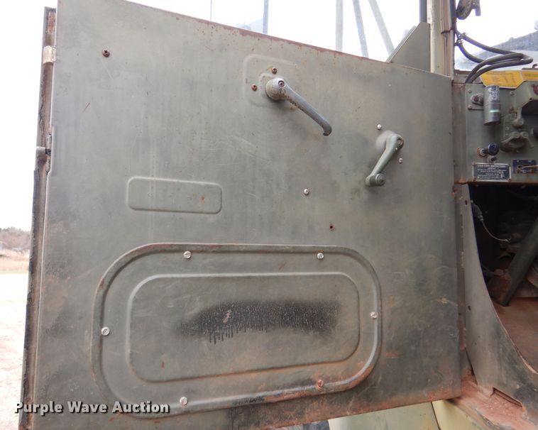 image for item DK4400 1984 Am General M923  flatbed truck