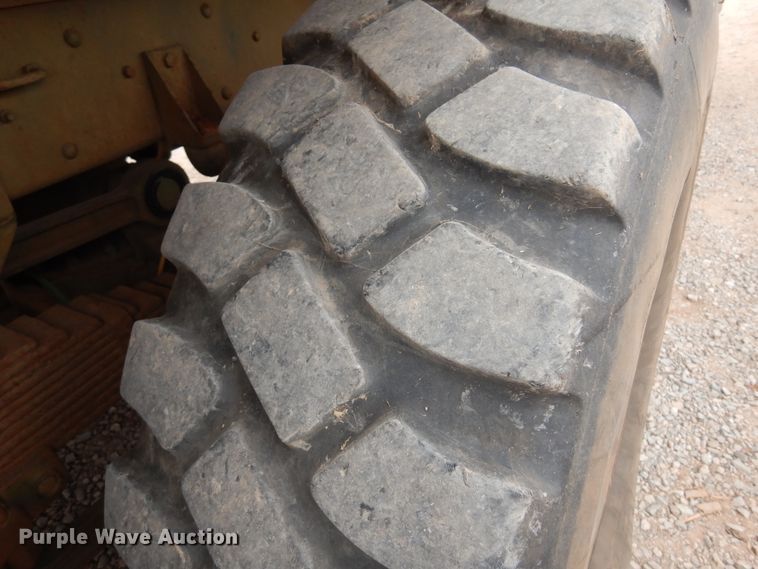 image for item DK4400 1984 Am General M923  flatbed truck