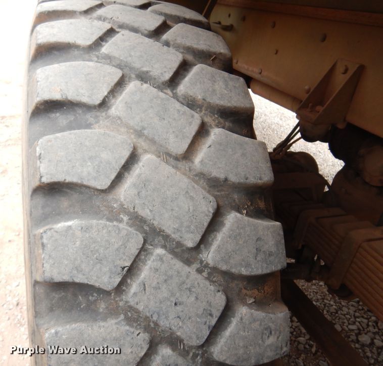 image for item DK4400 1984 Am General M923  flatbed truck