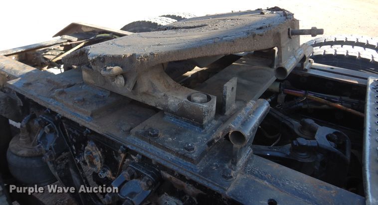 image for item DK4455 2005 Kenworth W900  semi truck