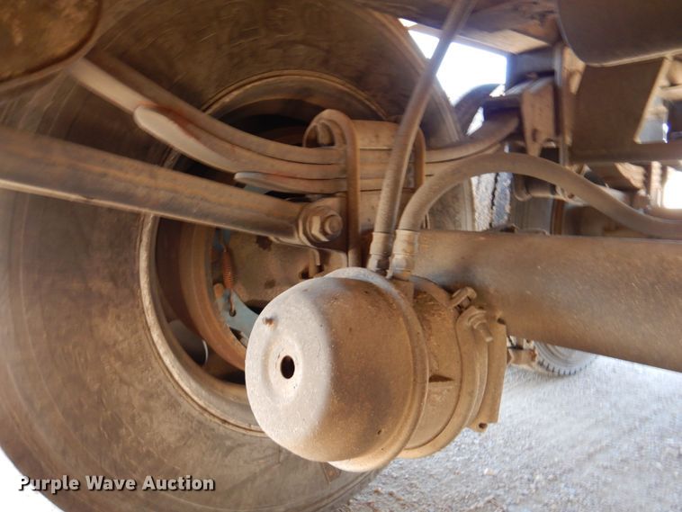 image for item DK8256 1995 Timpte  grain trailer