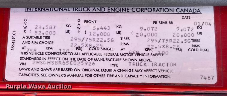 image for item DM4036 2005 International 9900i  semi truck