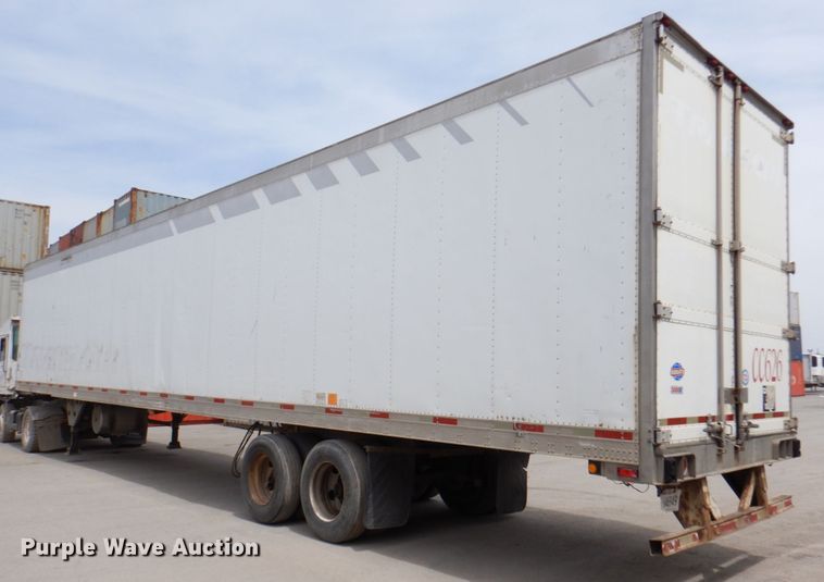 image for item DM6132 2006 Utility 300R  refrigerated van trailer