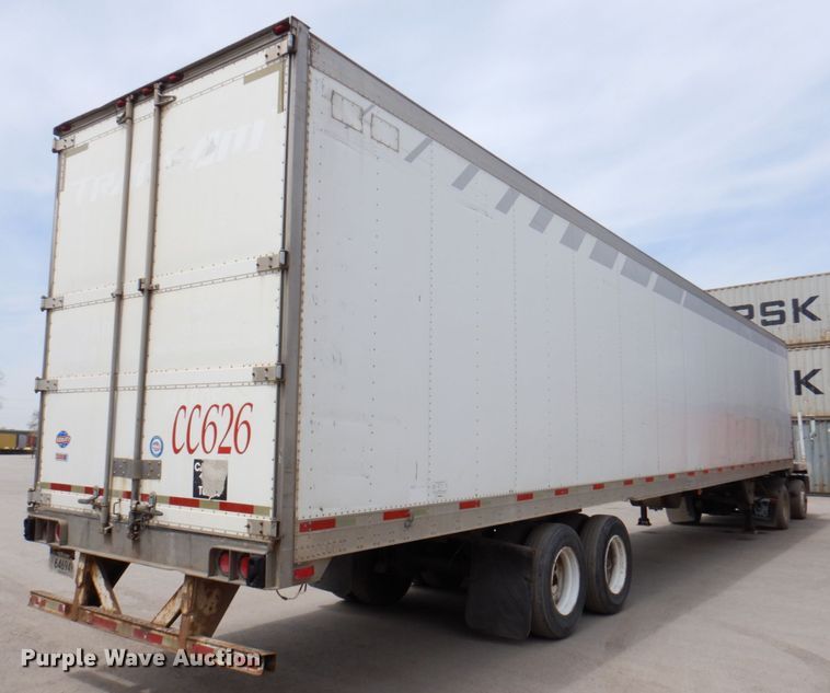 image for item DM6132 2006 Utility 300R  refrigerated van trailer