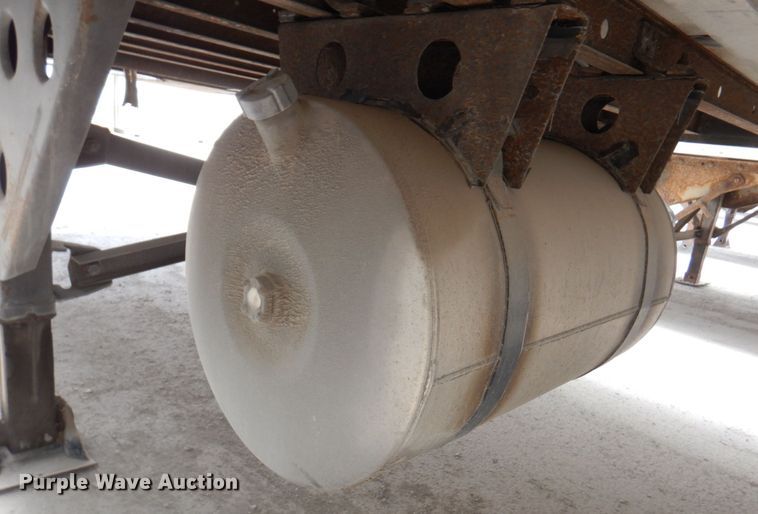 image for item DM6132 2006 Utility 300R  refrigerated van trailer