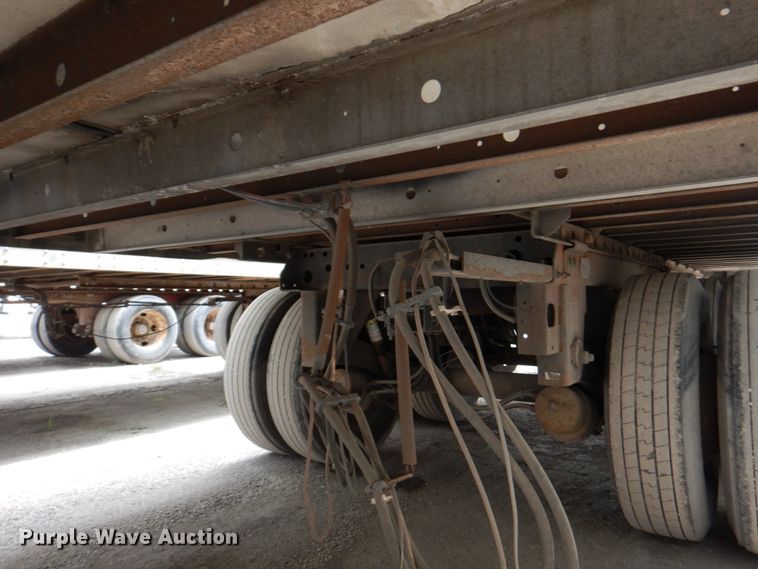 image for item DM6132 2006 Utility 300R  refrigerated van trailer