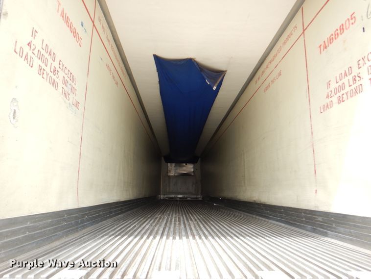 image for item DM6132 2006 Utility 300R  refrigerated van trailer