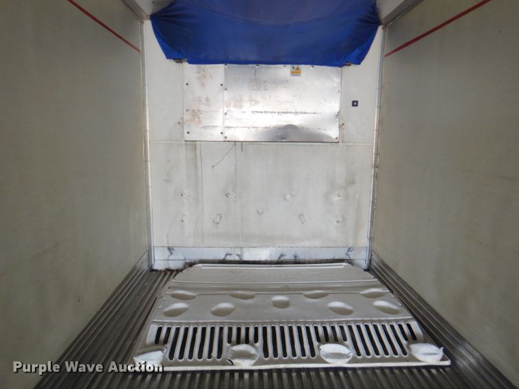 image for item DM6132 2006 Utility 300R  refrigerated van trailer