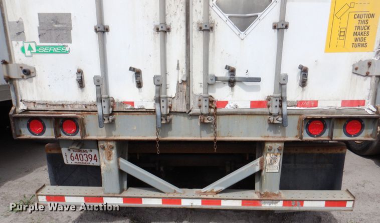 image for item DM6133 2006 Great Dane 7411195  dry van trailer
