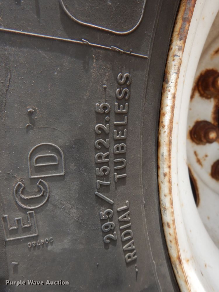 image for item DM6133 2006 Great Dane 7411195  dry van trailer