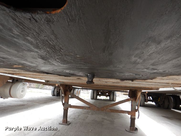 image for item DM6133 2006 Great Dane 7411195  dry van trailer