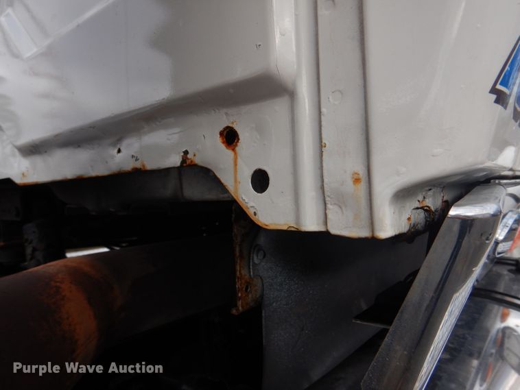 image for item DM7264 2010 International Lonestar  semi truck