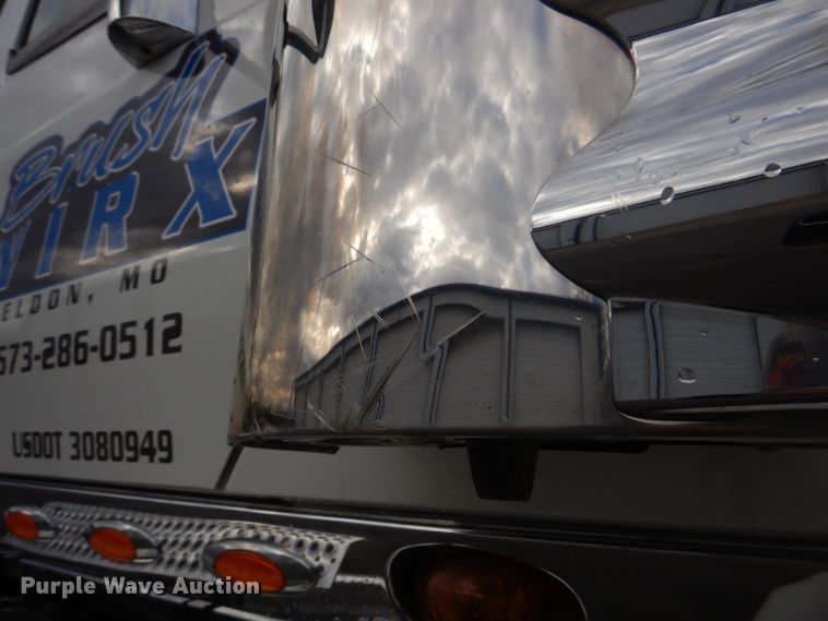 image for item DM7264 2010 International Lonestar  semi truck