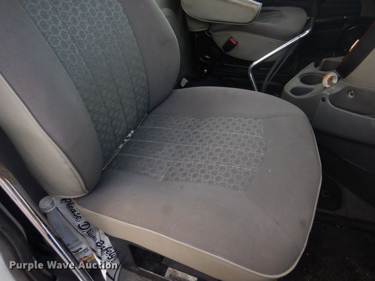 image for item DM7264 2010 International Lonestar  semi truck