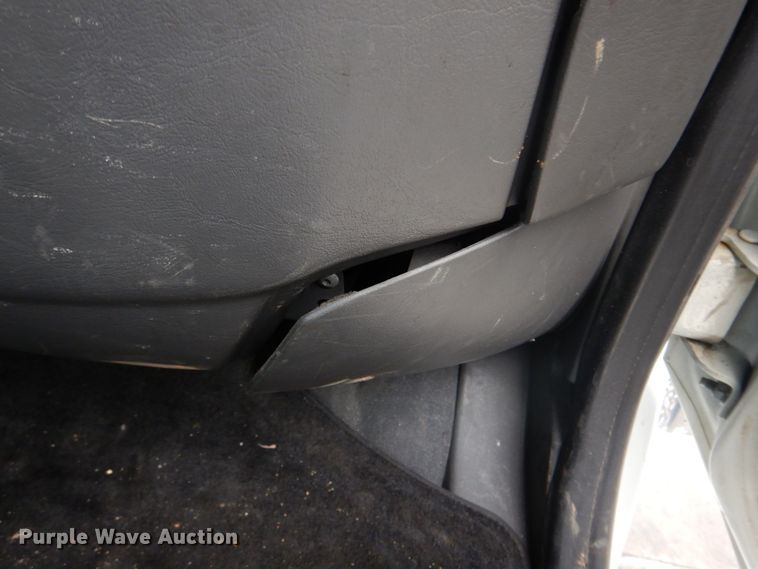 image for item DM7264 2010 International Lonestar  semi truck