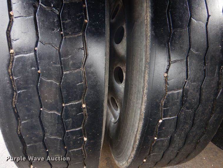 image for item DM7264 2010 International Lonestar  semi truck