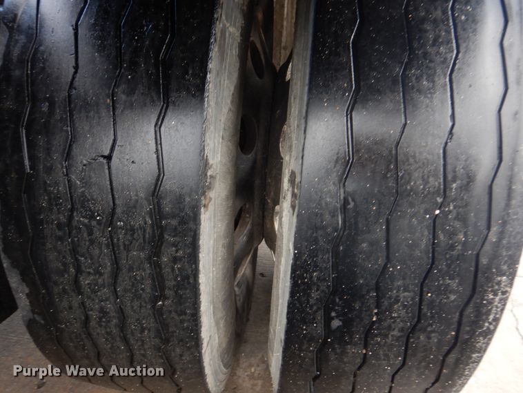 image for item DM7264 2010 International Lonestar  semi truck