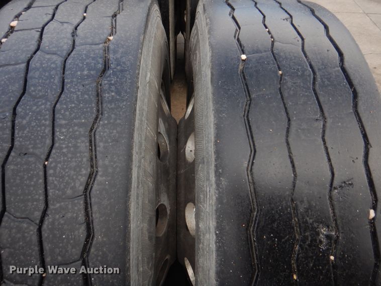 image for item DM7264 2010 International Lonestar  semi truck