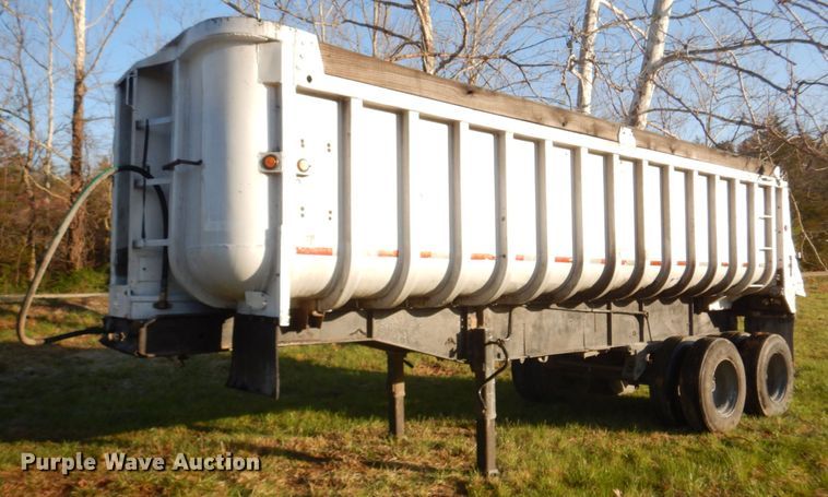 image for item DM7271 1963 Fruehauf NDS2-24 DA5-24  end dump trailer