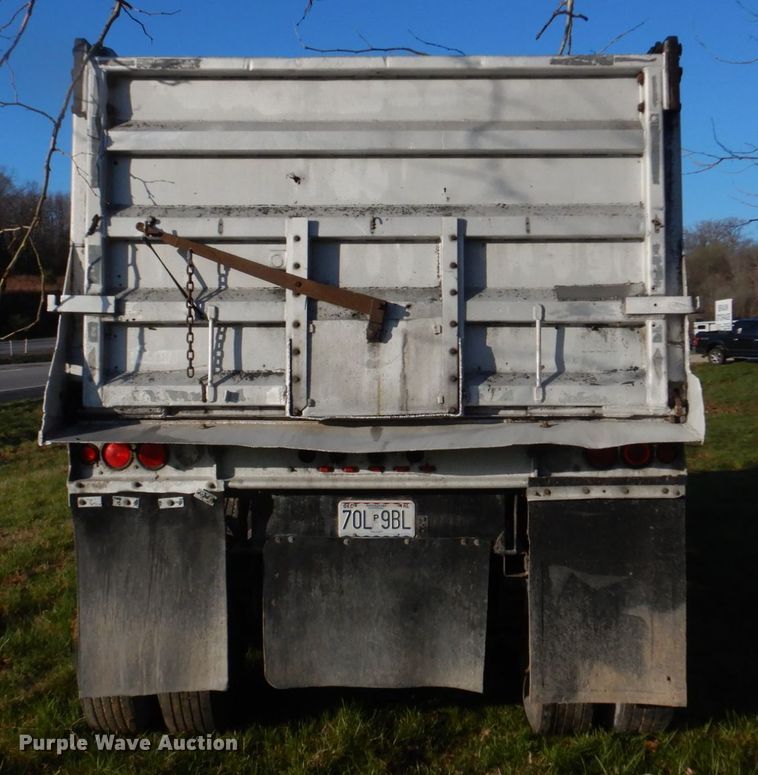 image for item DM7271 1963 Fruehauf NDS2-24 DA5-24  end dump trailer