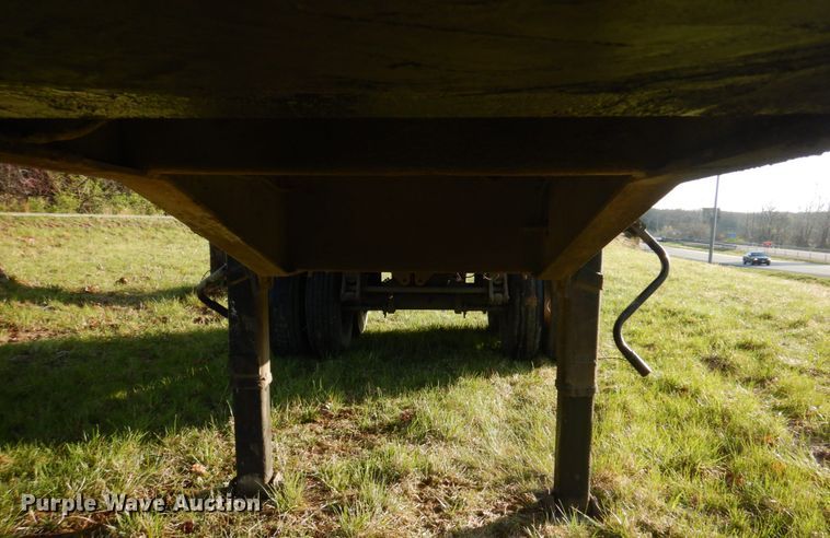 image for item DM7271 1963 Fruehauf NDS2-24 DA5-24  end dump trailer